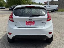 2013 Ford Fiesta SE - Photo 6