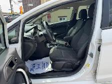 2013 Ford Fiesta SE - Photo 12