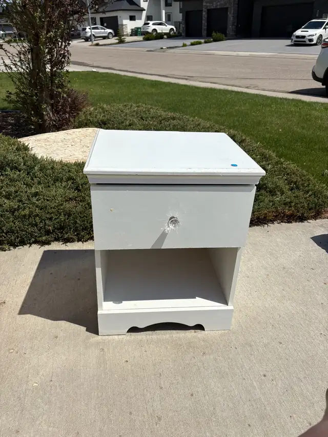 free nightstand