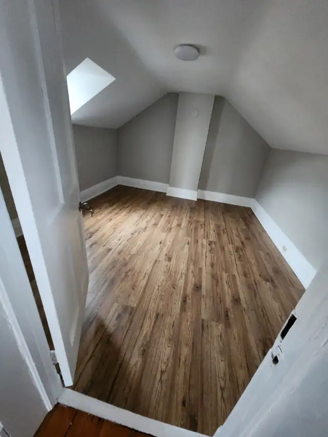 Spacious  Room for Sublet Near Trent – Available Immediately - Photo 3