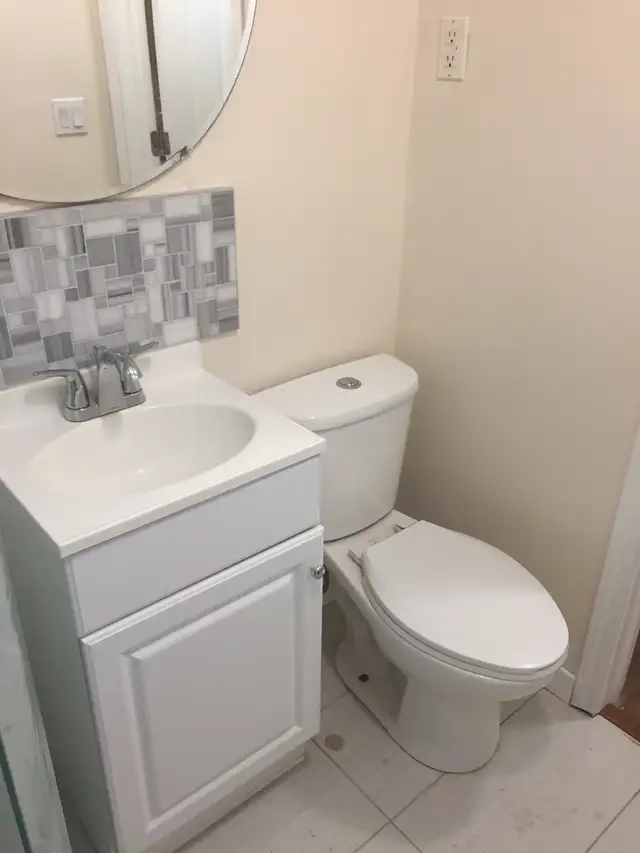 3 Bdrm Bsmt Suite for rent in Meadowlark (West Edm) (Util incl) - Photo 3