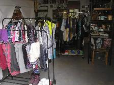 Garage Sale - Photo 10