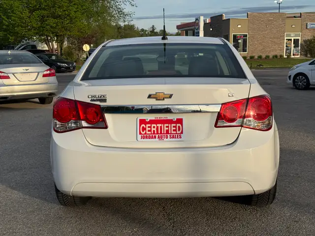2013 Chevrolet Cruze LT Turbo - Photo 6