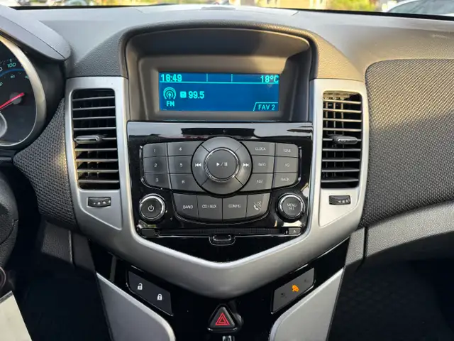 2013 Chevrolet Cruze LT Turbo - Photo 16