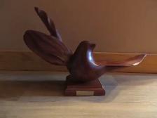 OISEAU EN VRIA BOIS FAIT A LA MAIN PAR ARTISAN REP DOMNICAINE