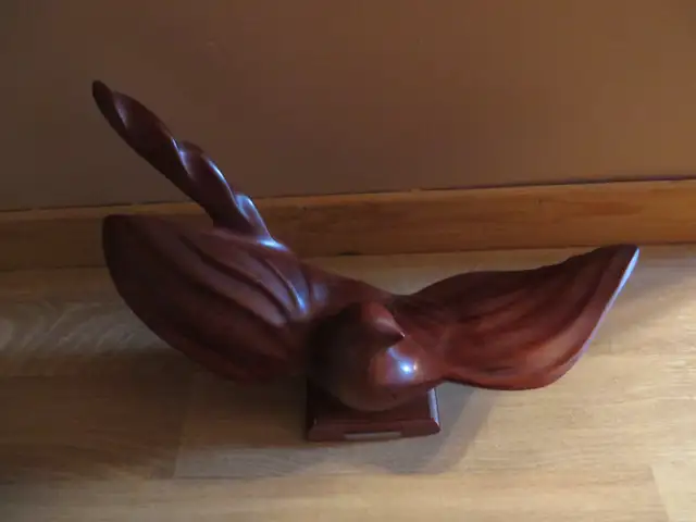 OISEAU EN VRIA BOIS FAIT A LA MAIN PAR ARTISAN REP DOMNICAINE - Photo 2