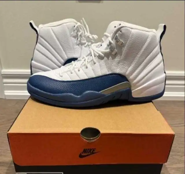 Air Jordan 12 Retro White/French Blue - Photo 2