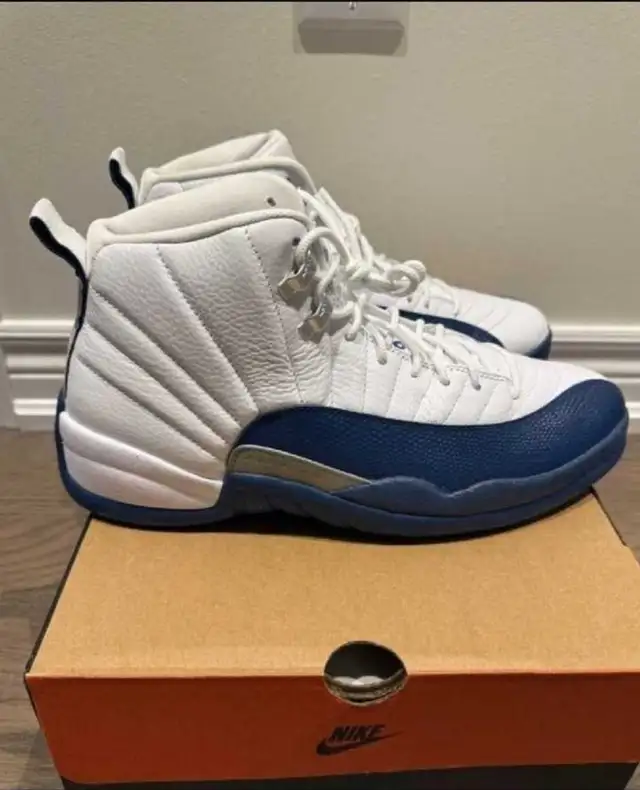 Air Jordan 12 Retro White/French Blue - Photo 4