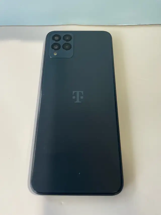 T-MOBILE REVEL 6X PRO 5G 256GB - Photo 2