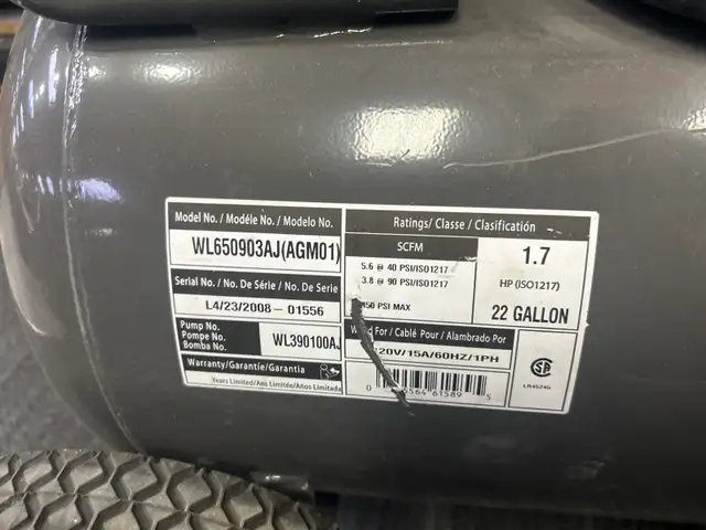 Campbell Hausfeld 22 Gallon Compressor With Hose - Photo 3