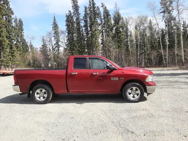 2015 DODGE RAM 1500 EXCAB SHORT BOX 4X4 TRADES OR CASH - Photo 3