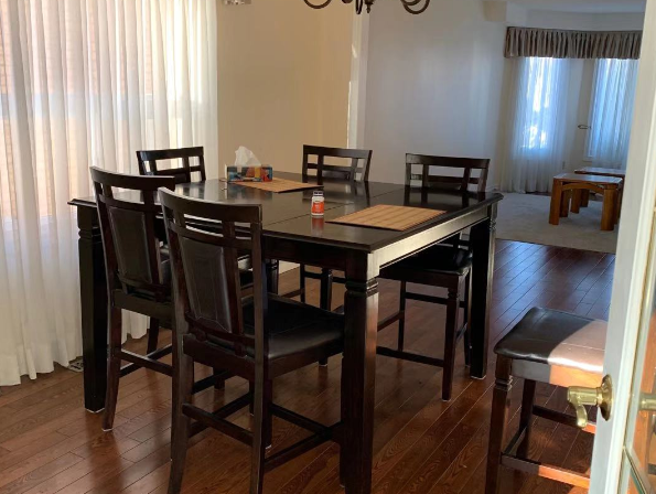 Private room for rent -  Mississauga - Parking available-July 1s - Photo 8