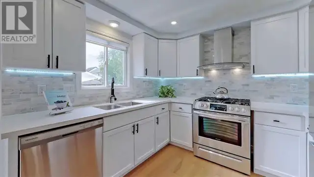 Home Staging Consultation to Help You Sell - Photo 2