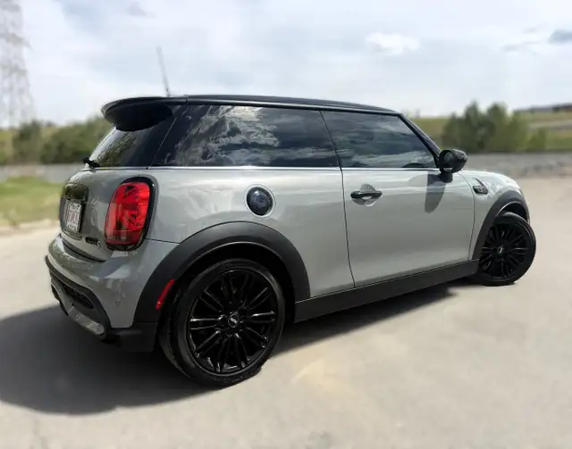 2023 MINI 3 Door Cooper S Automatic Certified Financing! - Photo 4
