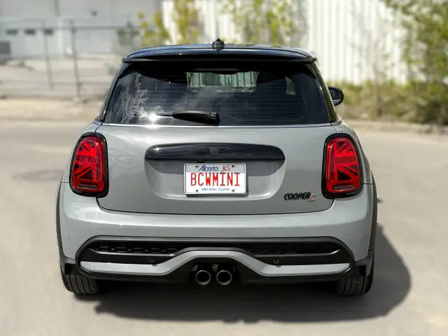 2023 MINI 3 Door Cooper S Automatic Certified Financing! - Photo 8