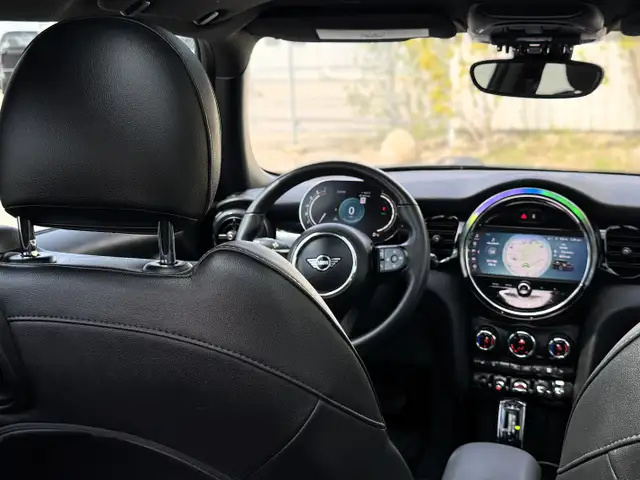 2023 MINI 3 Door Cooper S Automatic Certified Financing! - Photo 12