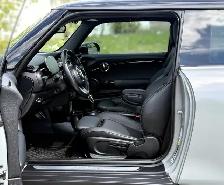 2023 MINI 3 Door Cooper S Automatic Certified Financing! - Photo 13