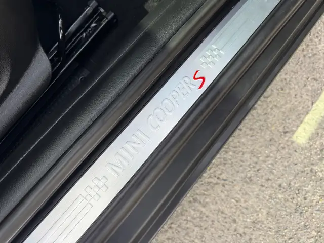 2023 MINI 3 Door Cooper S Automatic Certified Financing! - Photo 27