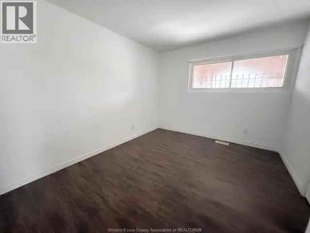 APARTMENT FOR RENT - 2 Bedrooms- Plus Full Basement-Separated - Photo 4