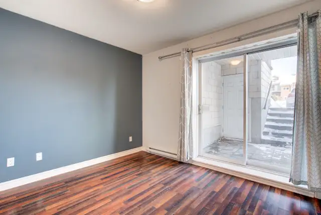 Condo 4½ lumineux 2 ch.  2 stationnements – Brossard | 1 995 - Photo 3