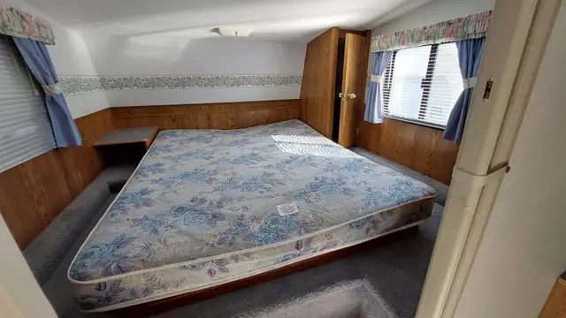 1996 Mallard 5th Wheel - Photo 5
