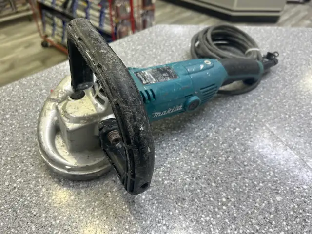 Makita PC5000C 5" Concrete Grinder - Photo 2