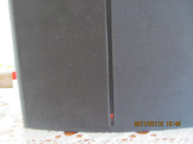 Haut-parleurs Yamaha modèle YST-SF99 . - Photo 3