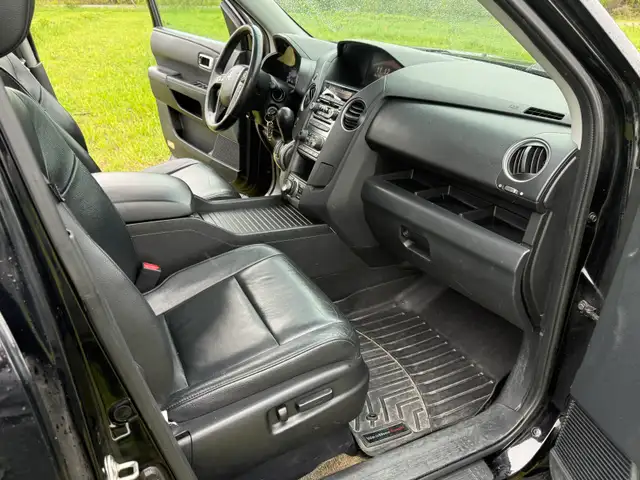 2 owner 2015 Honda Pilot Touring - Photo 9