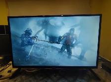 32 inch RCA LED HD TV for Desktop, Laptop, DVD, Camera Monitor - Photo 2