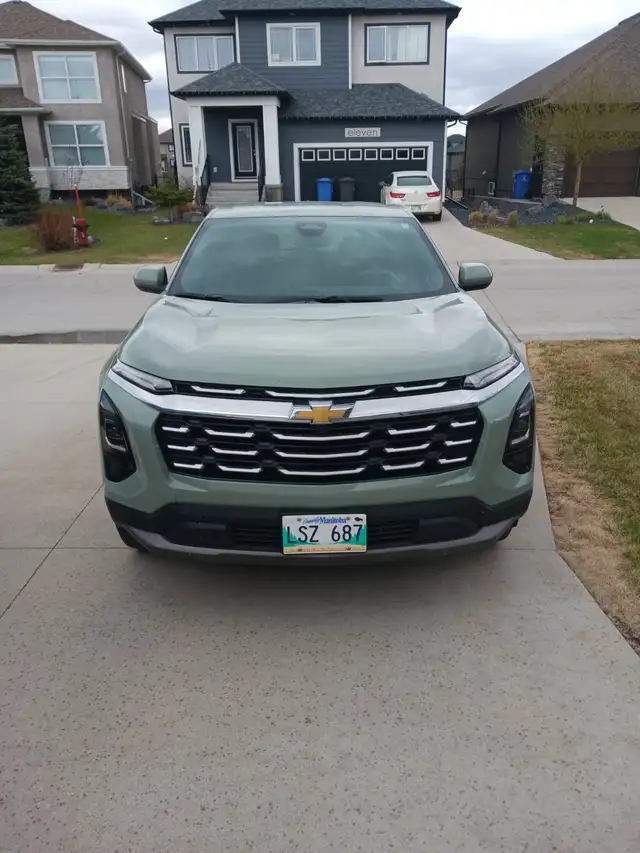 2025 Chevrolet Equinox AWD-Clean Title-14,000 KMS - Photo 2