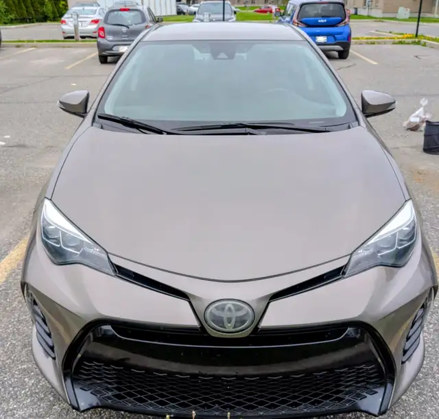 Toyota Corolla SE 2019 -17,200$ (122 871 km)