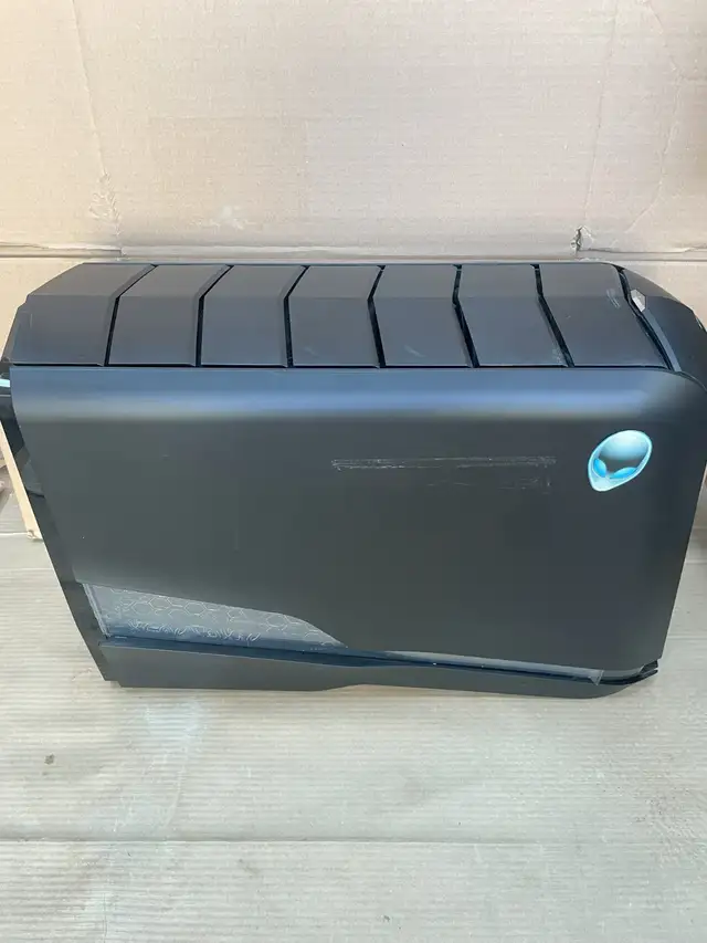 DELL GAMING ALIENWARE LIQUID COOLED SYSTEM DESKTOP (Like New) - Photo 4