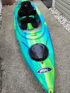 2 kayak a vendre $200 chaque