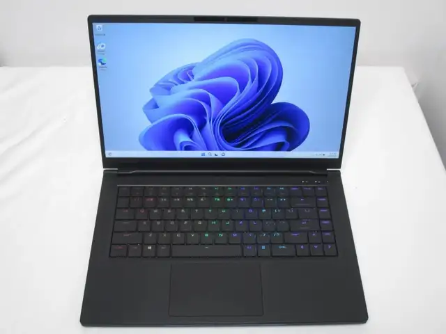 Gaming Laptop Intel  15.6'  i7-9750H 16GB - Photo 2
