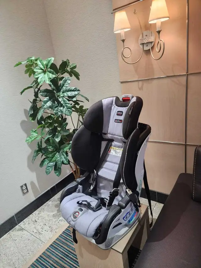siège d'auto pour enfants - Photo 4