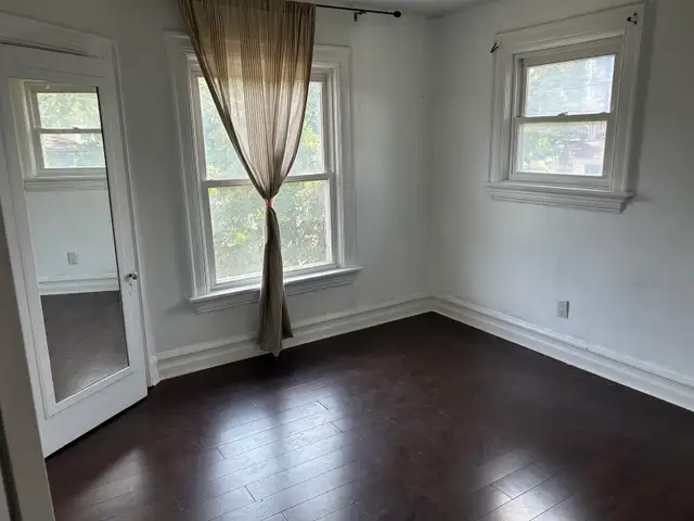 Large room for Rent - Photo 2