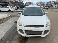 2015 Ford Escape AWD - Photo 2