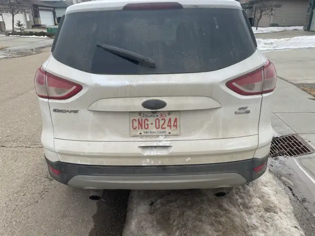 2015 Ford Escape AWD - Photo 4