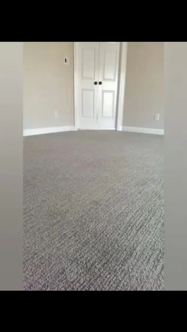 house flooring - Photo 5