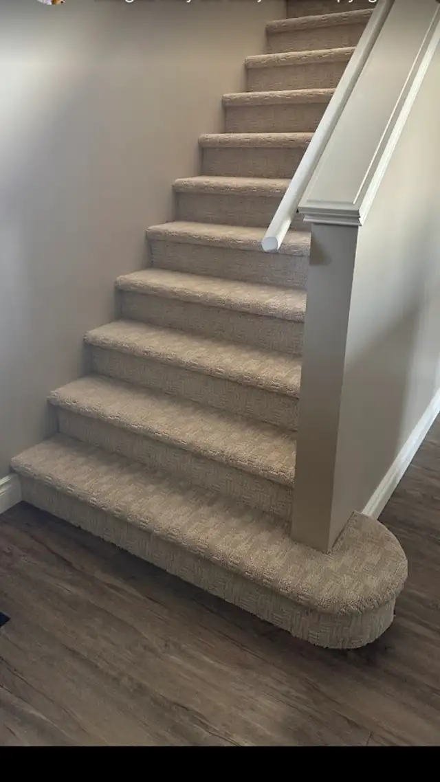 house flooring - Photo 6