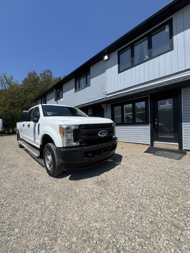 2017 Ford Super Duty F-350 SRW 4 DR 8 FT BOX — CERTIFIED — - Photo 2