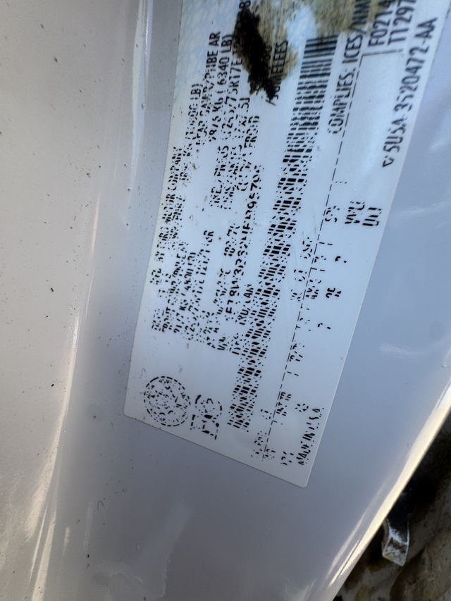 2017 Ford Super Duty F-350 SRW 4 DR 8 FT BOX — CERTIFIED — - Photo 17