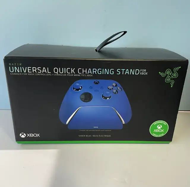 NEW RAZER UNIVERSAL QUICK CHARGE STAND FOR XBOX