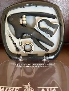 New Cork Screw Set and Case