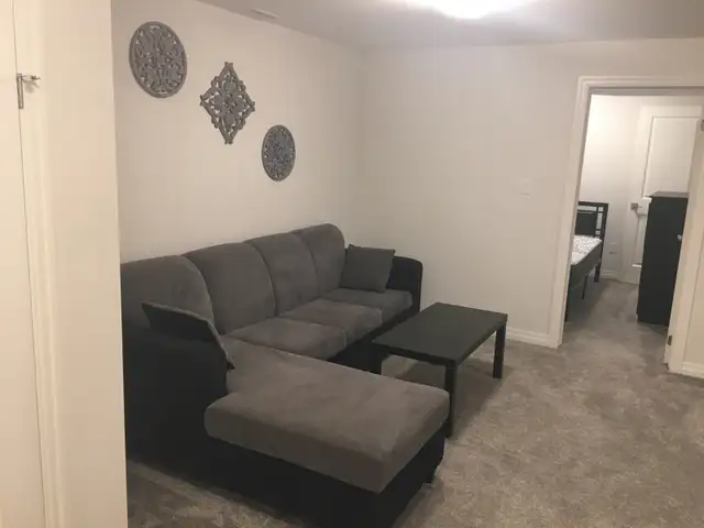 PRIVATE ROOM AND BATHFOR RENT- ST THOMAS - FANSHAWE COLLEGE