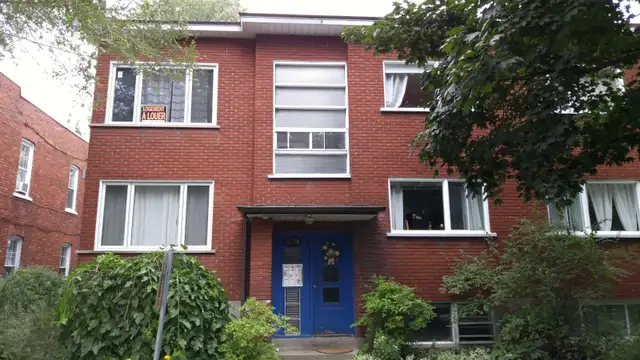 Grand 51/2 à louer à St-Lambert, métro Longueuil - Photo 2