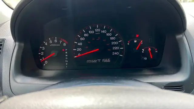 2005 Honda Accord EX V6 – Runs Great – Leather – 206,000 km - Photo 8