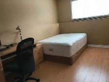 1 ROOM FOR RENT 5min FROM BROCK UNIVERSITY, DIRECT BUS IN FRONT - Photo 4