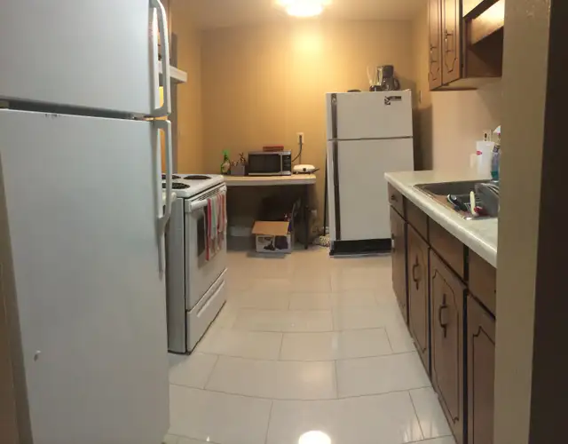 1 ROOM FOR RENT 5min FROM BROCK UNIVERSITY, DIRECT BUS IN FRONT - Photo 8