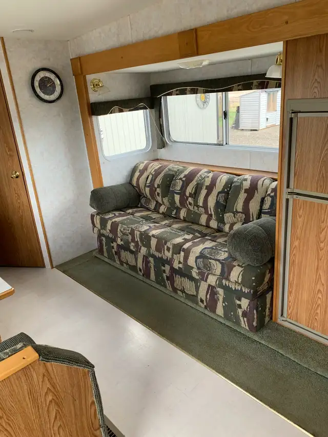Vanguard 5th Wheel Trailer - Photo 7